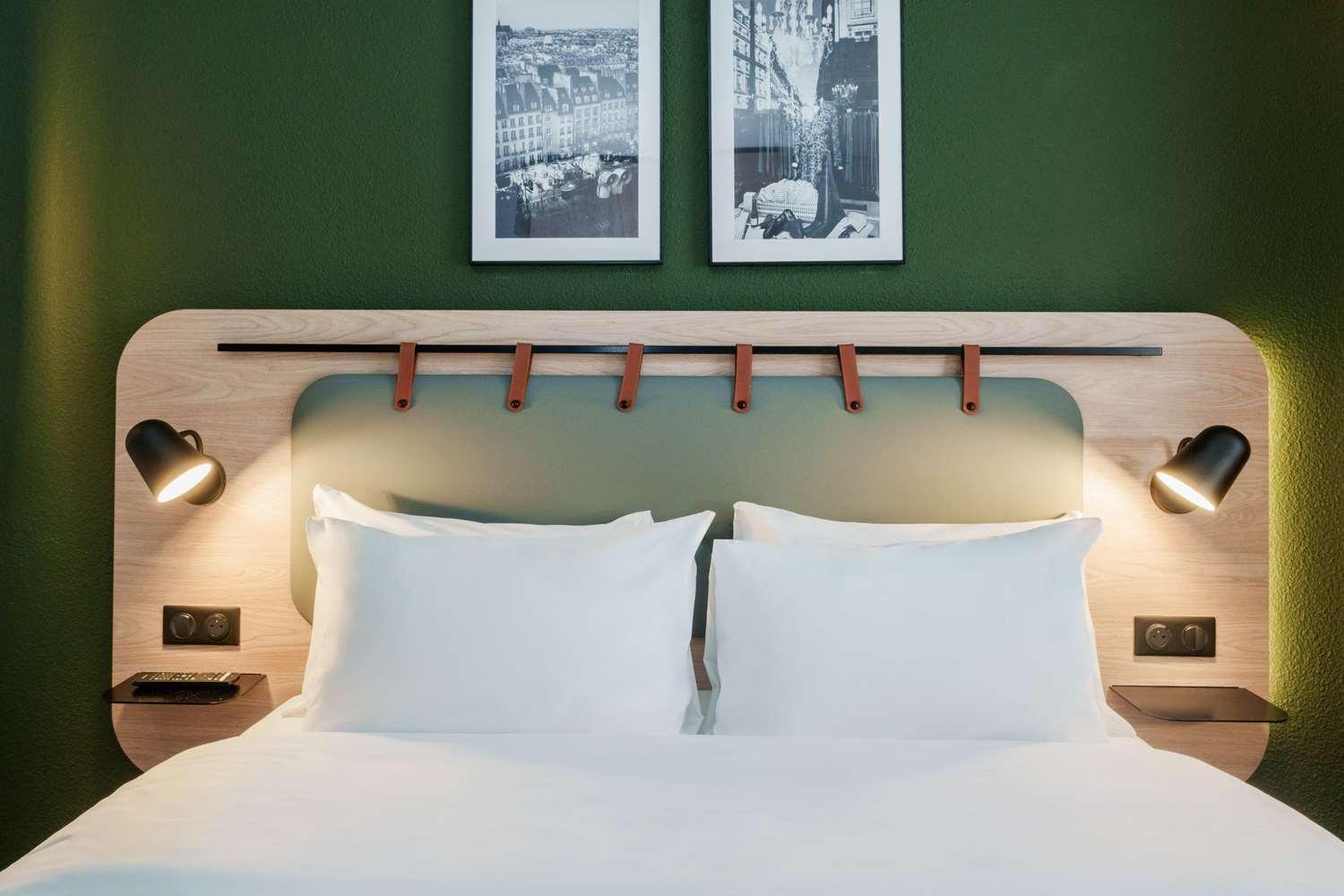 Campanile Marne La Vallee - Saint-georges 3*