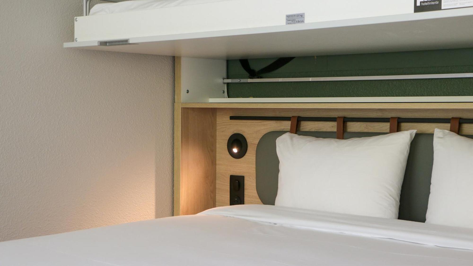 Hotel Campanile Marne La Vallee - Saint-georges 3*