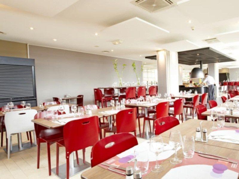 Campanile Marne La Vallee - Saint-georges 3*