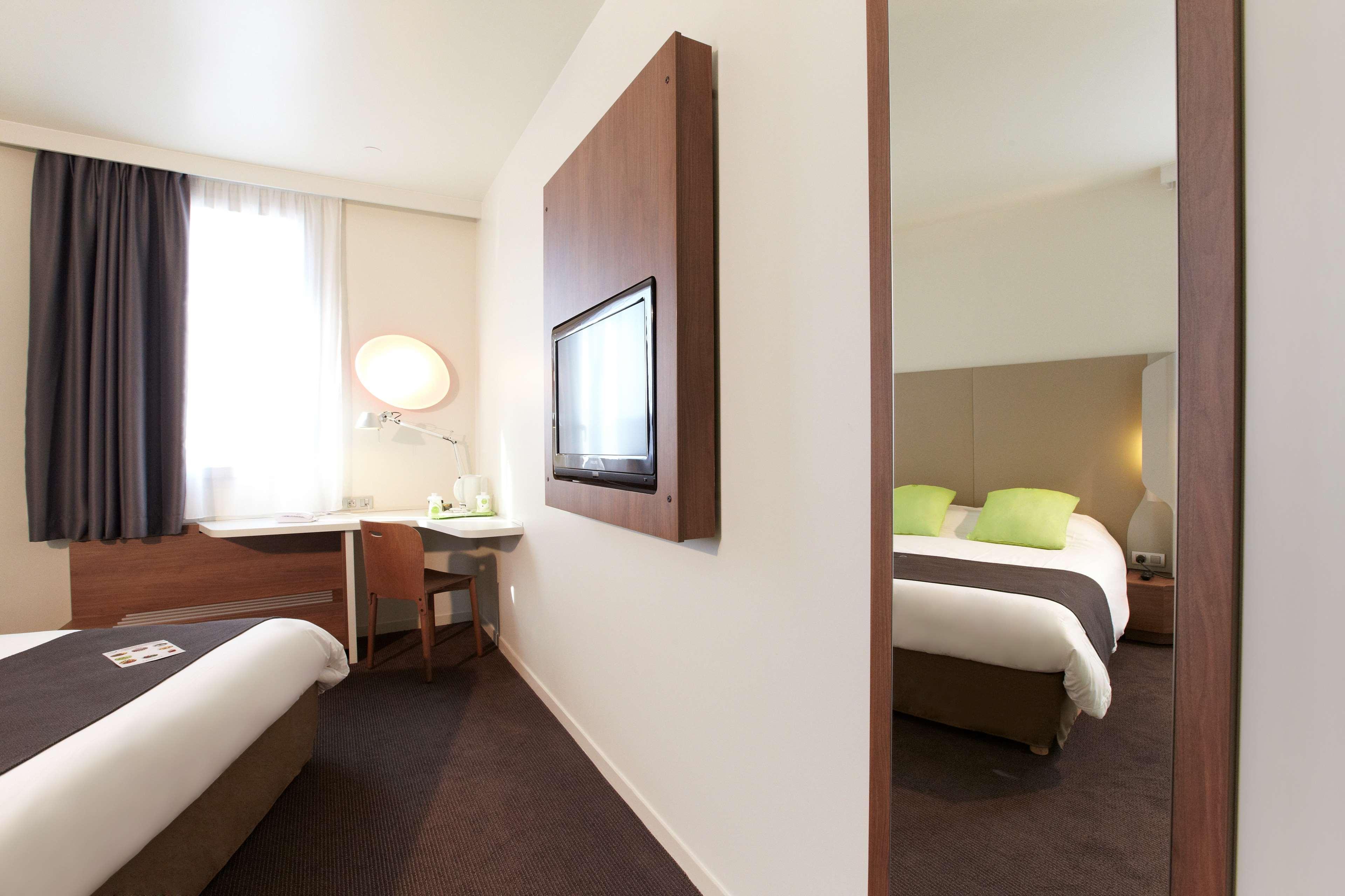 Campanile Marne La Vallee - Saint-georges Hotel