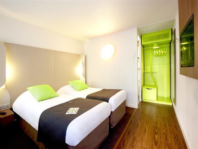 Campanile Marne La Vallee - Saint-georges 3*